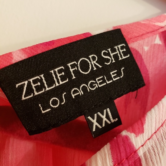 Colorful designer plus size mini dress - Picture 3 of 4